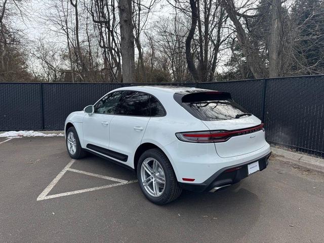 Photo of 2025 White Porsche Macan