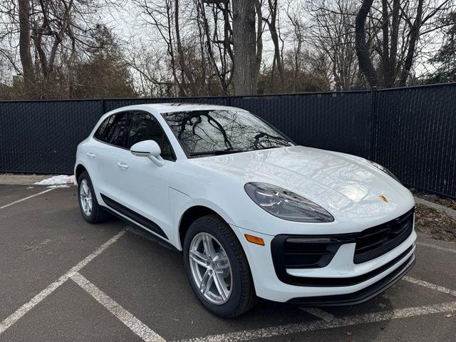 Photo of 2025 White Porsche Macan