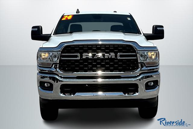 Photo of 2024 White RAM 2500