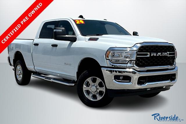 Photo of 2024 White RAM 2500