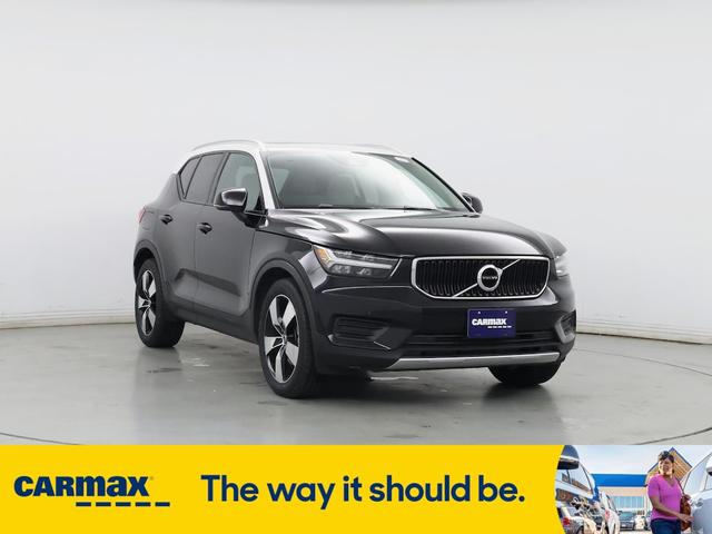 2020 Volvo XC40