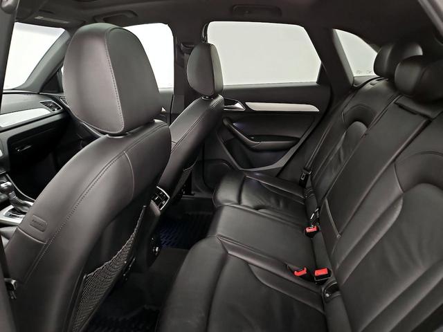 Photo of 2017 Gray Audi Q3
