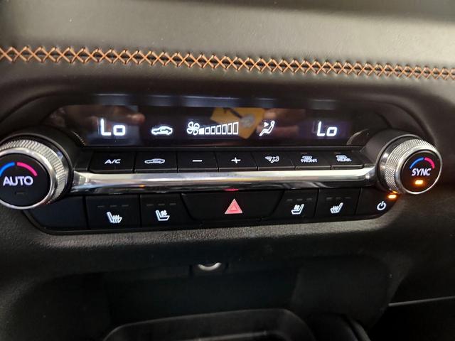 Photo of 2024 Gray Mazda CX-50