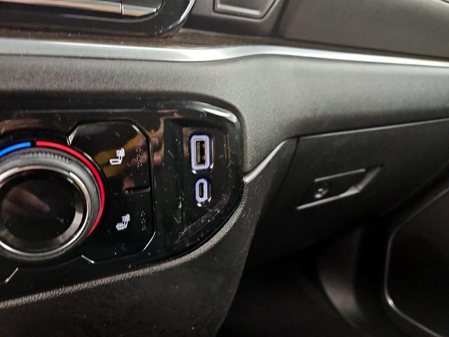 Photo of 2022 Black Chevrolet Silverado 1500