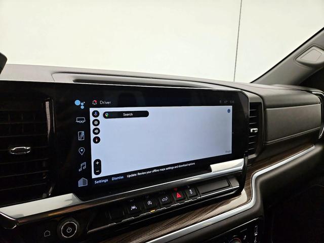 Photo of 2022 Black Chevrolet Silverado 1500