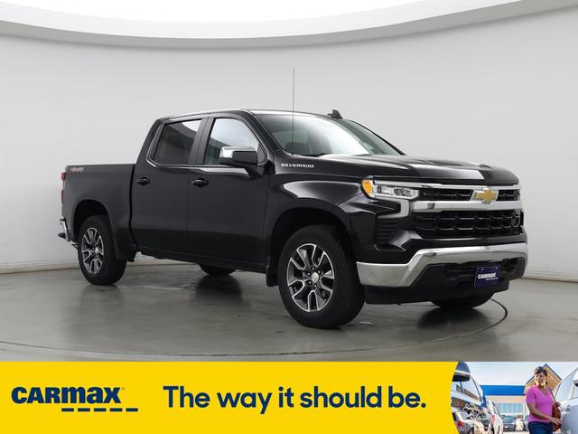 Photo of 2022 Black Chevrolet Silverado 1500