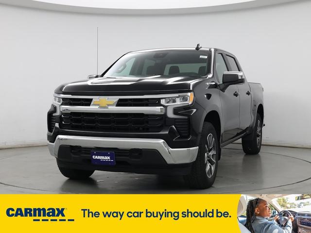 Photo of 2022 Black Chevrolet Silverado 1500