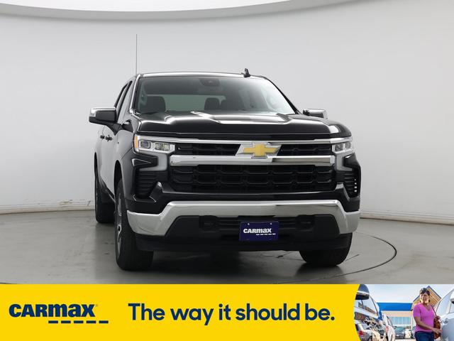 Photo of 2022 Black Chevrolet Silverado 1500