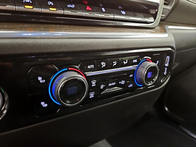 Photo of 2023 Blue Chevrolet Silverado 1500