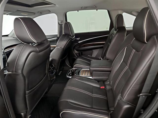 Photo of 2017 Black Acura MDX