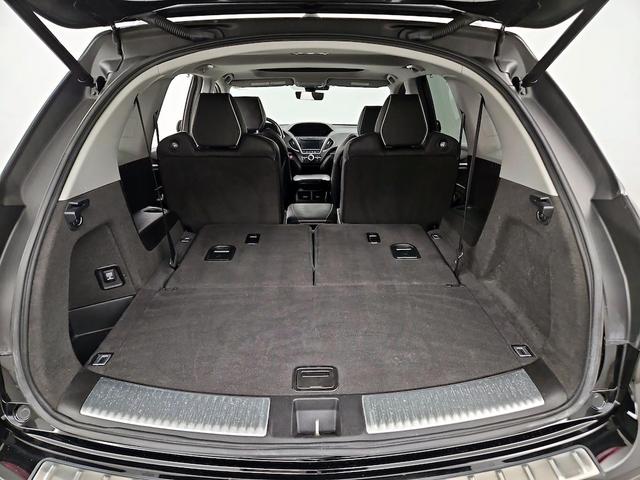 Photo of 2017 Black Acura MDX