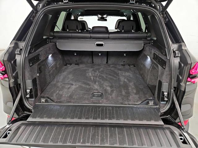 Photo of 2024 Black BMW X5