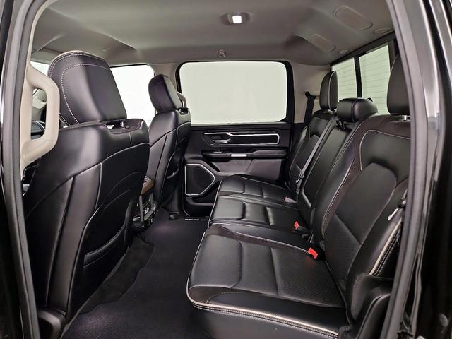 Photo of 2022 Black RAM 1500