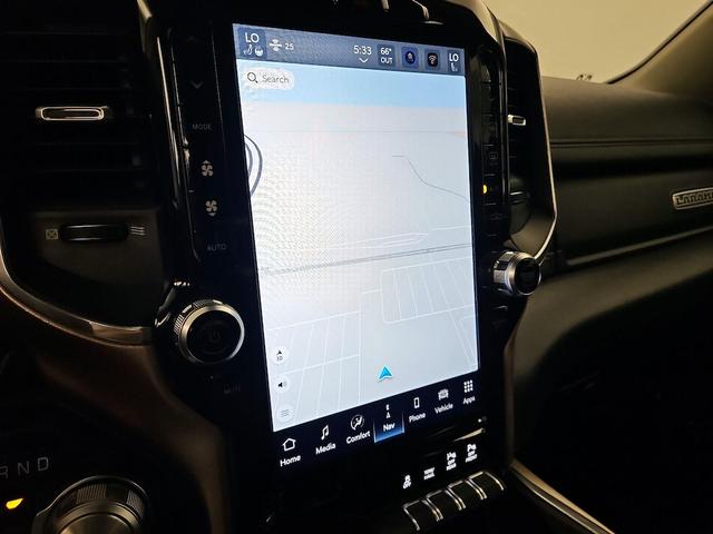 Photo of 2022 Black RAM 1500