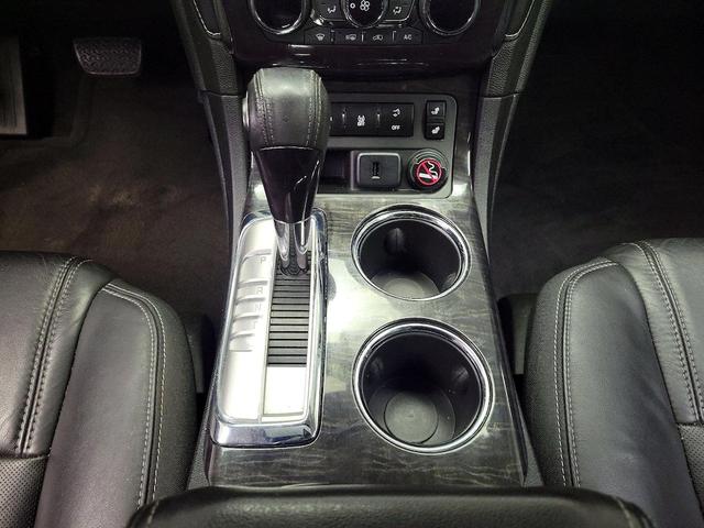 Photo of 2016 White Buick Enclave