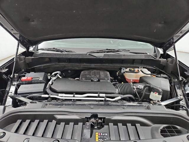 Photo of 2022 Black Chevrolet Silverado 1500