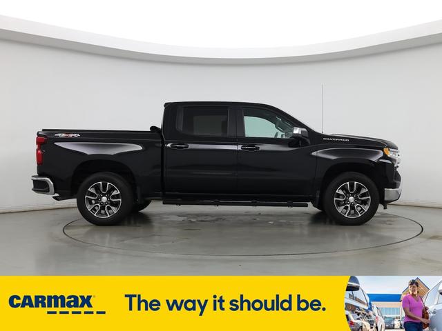 Photo of 2022 Black Chevrolet Silverado 1500