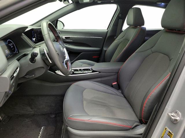 Photo of 2023 Silver Hyundai SONATA