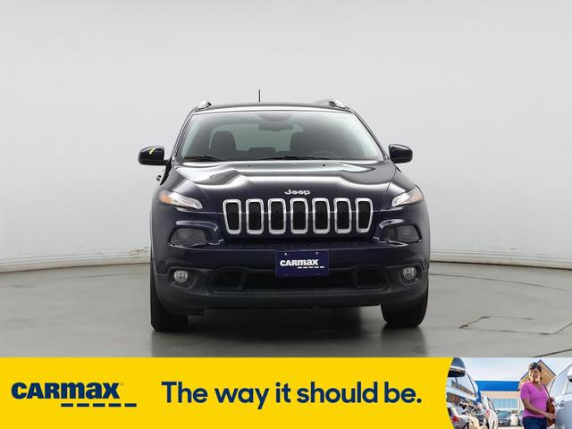 Photo of 2015 Blue Jeep Cherokee