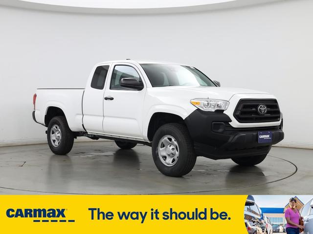 Photo of 2022 White Toyota Tacoma