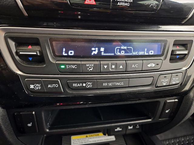 Photo of 2021 White Honda Ridgeline