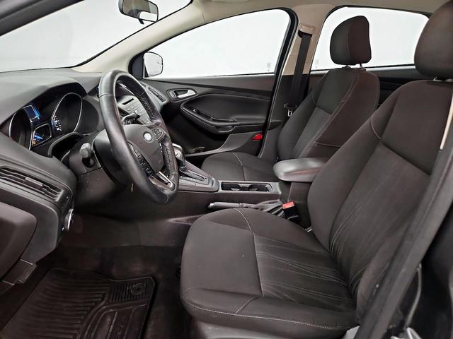 Photo of 2016 Gray Ford Focus