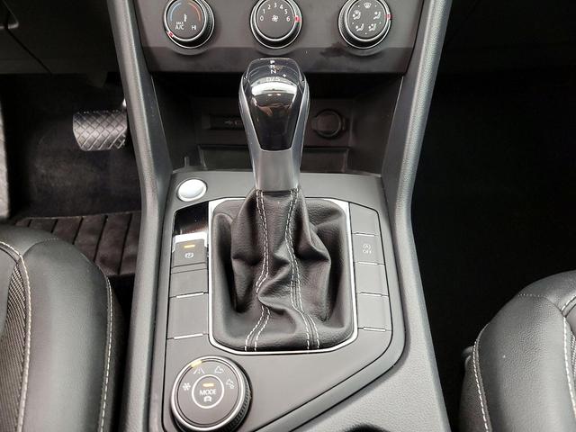 Photo of 2022 Black Volkswagen Taos