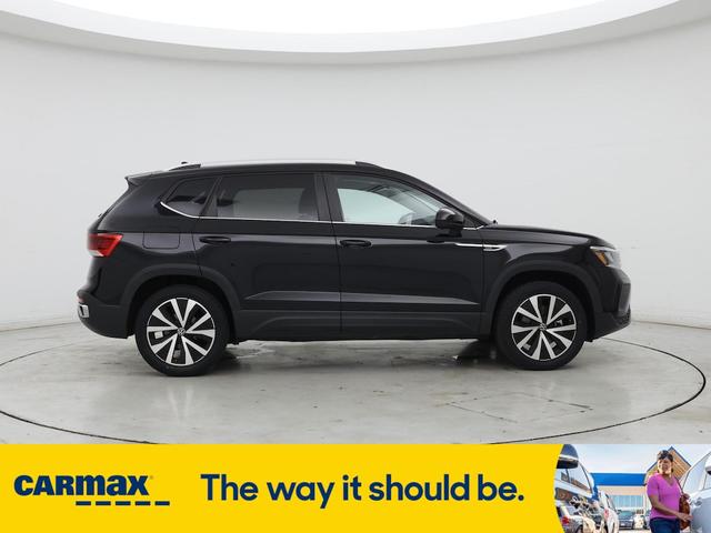 Photo of 2022 Black Volkswagen Taos
