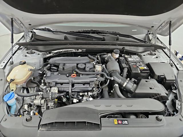 Photo of 2023 Gray Kia K5