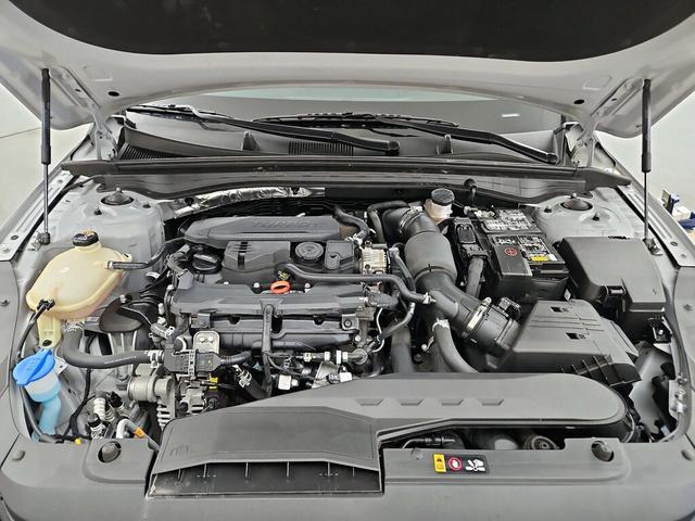 Photo of 2023 Gray Kia K5