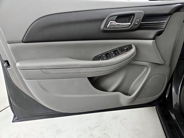 Photo of 2016 Gray Chevrolet Malibu Limited