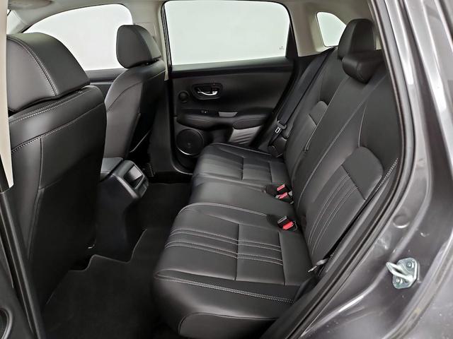 Photo of 2025 Gray Honda HR-V