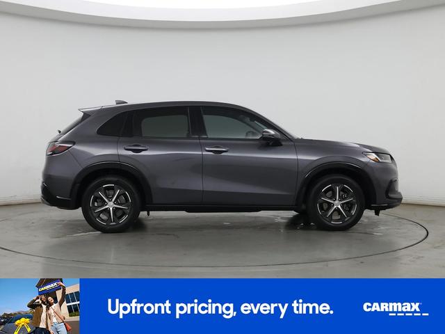 Photo of 2025 Gray Honda HR-V