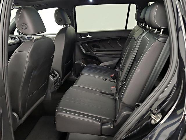 Photo of 2023 Black Volkswagen Tiguan