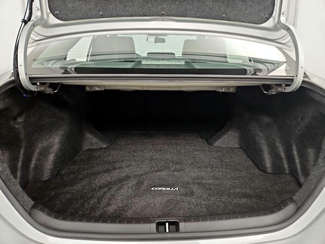 Photo of 2015 Silver Toyota Corolla