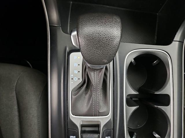 Photo of 2022 Black Kia Carnival