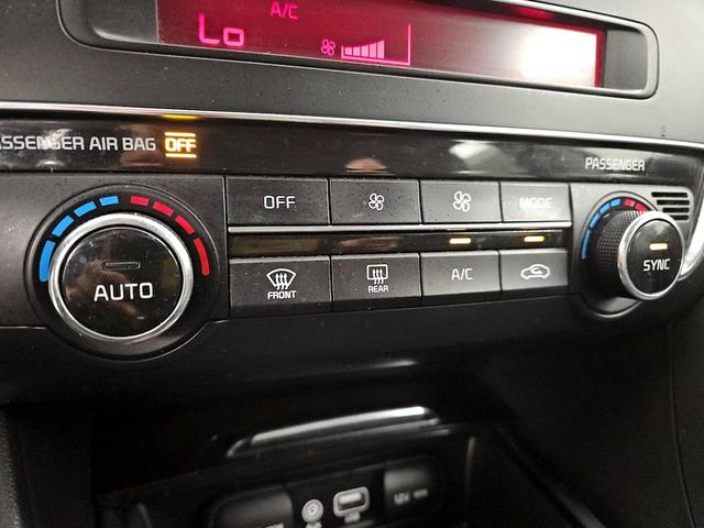 Photo of 2016 Black Kia Optima