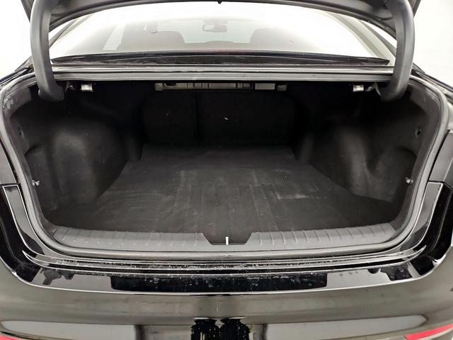Photo of 2016 Black Kia Optima
