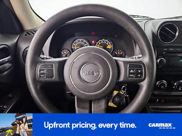 Photo of 2015 Black Jeep Patriot