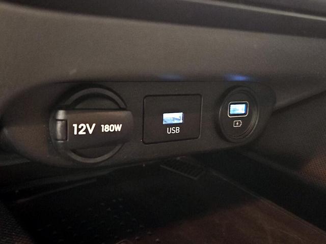 Photo of 2023 Gray Hyundai ELANTRA
