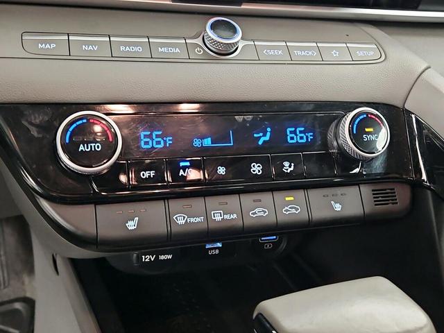 Photo of 2023 Gray Hyundai ELANTRA