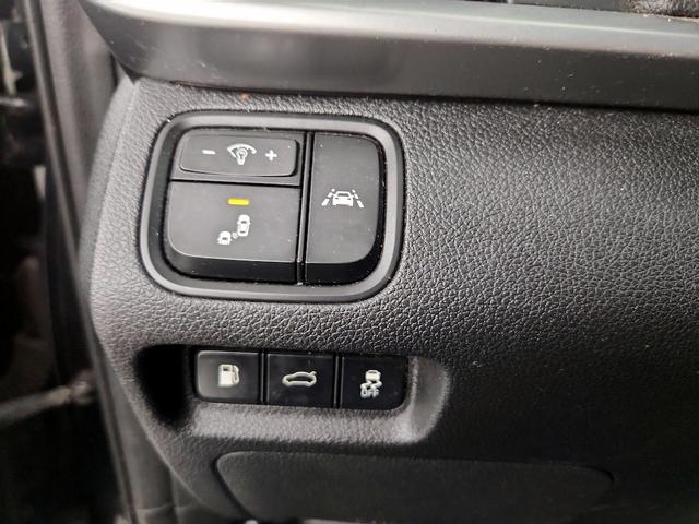 Photo of 2019 Black Kia Optima