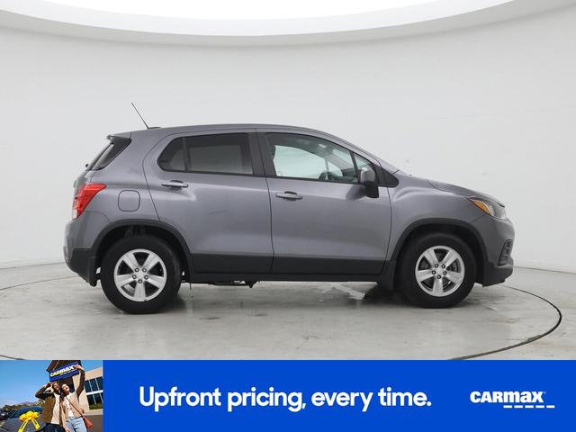 Photo of 2020 Gray Chevrolet Trax