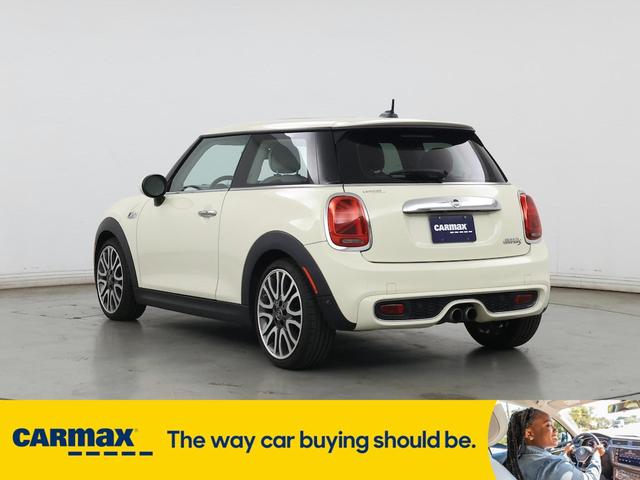 Photo of 2019 Tan MINI Hardtop