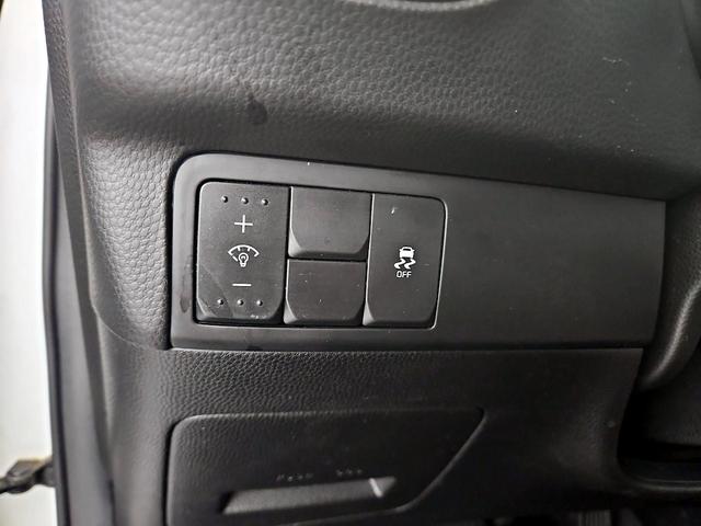 Photo of 2018 White Kia Soul