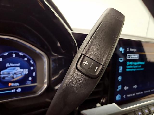 Photo of 2022 Black Chevrolet Silverado 1500