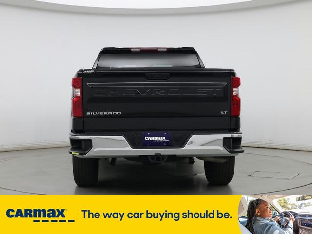 Photo of 2022 Black Chevrolet Silverado 1500