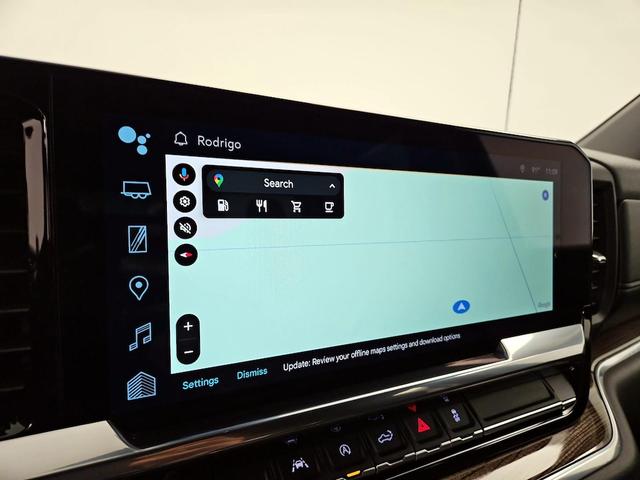 Photo of 2022 Black Chevrolet Silverado 1500