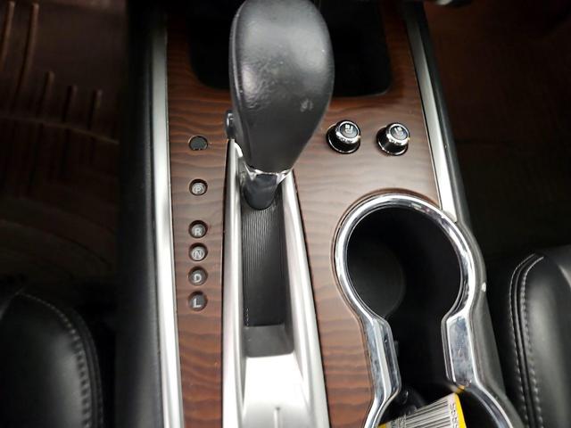 Photo of 2019 Black Nissan Pathfinder