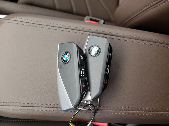 Photo of 2024 Blue BMW X1
